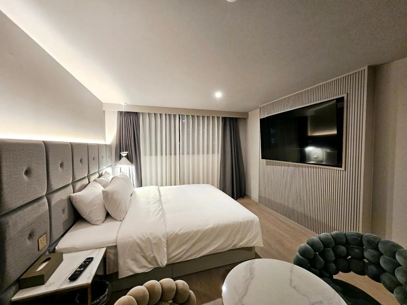 Grand Bern Busan Hotel