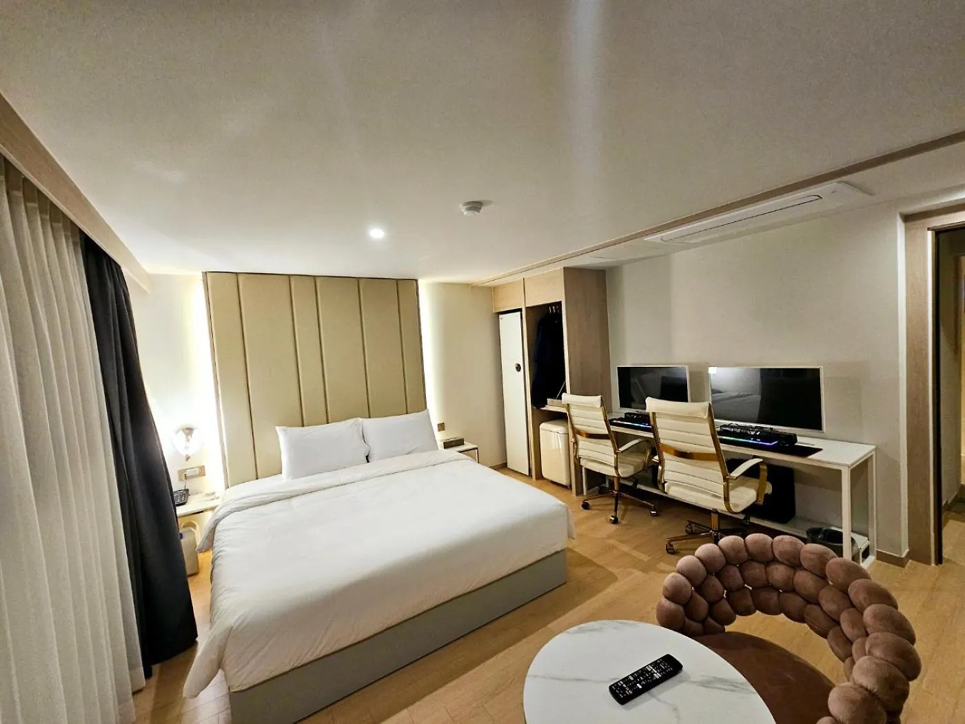 Grand Bern Busan 3*,