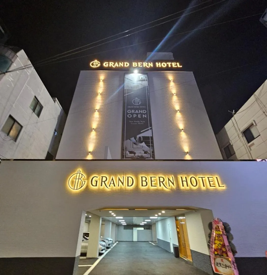 Hotel Grand Bern Busan