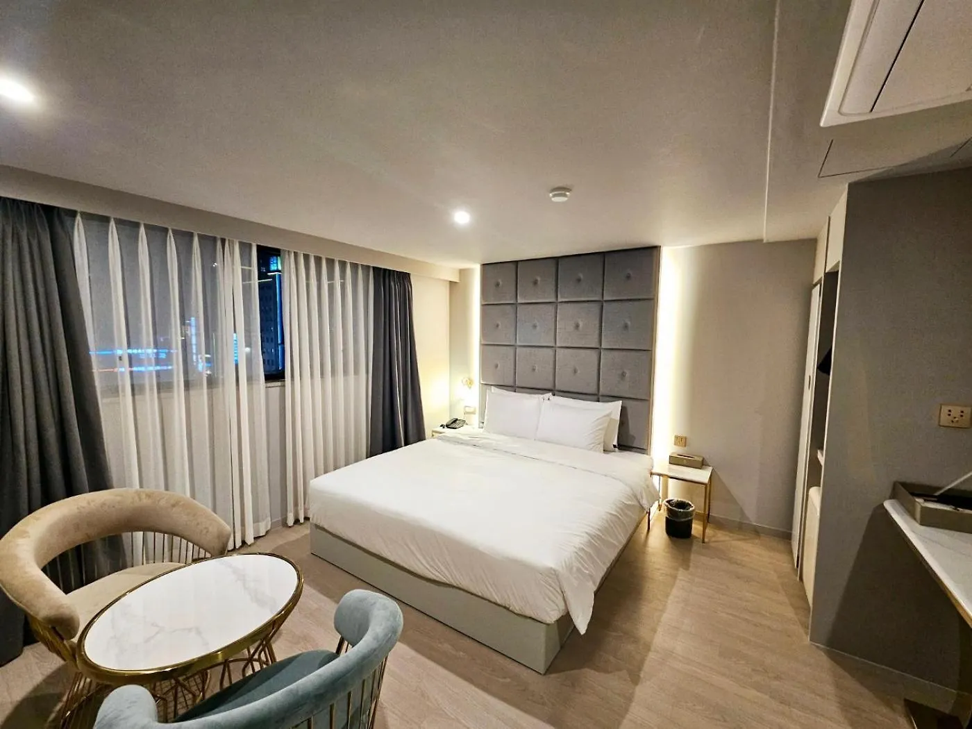 Grand Bern Busan 3*,
